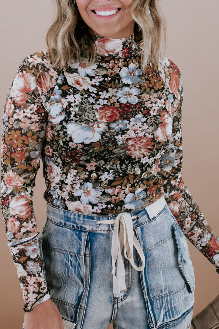 Blusa de mangas largas floral